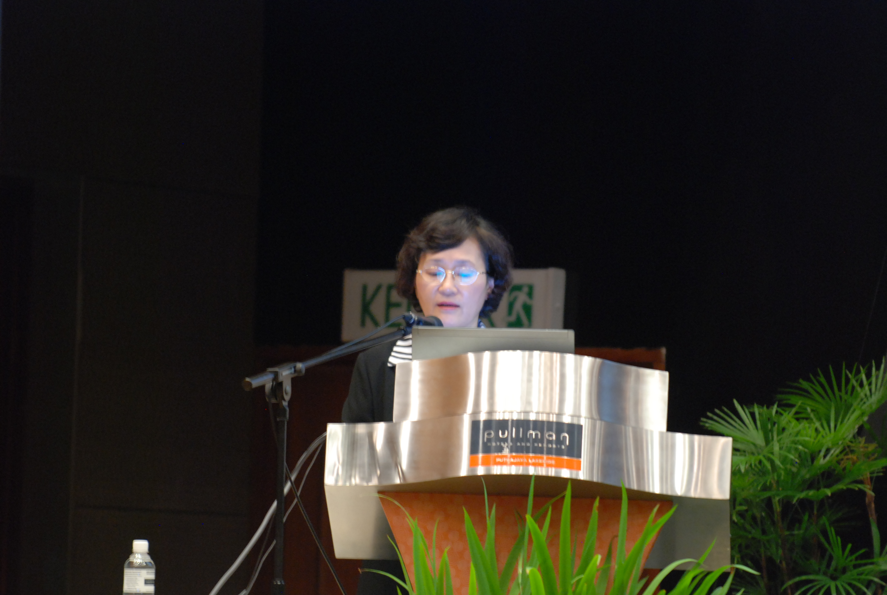 M CAIT 2011 0752